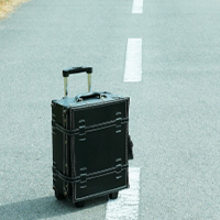 飛行機へ持ち込みができるキャリーケースレンタルの選び方